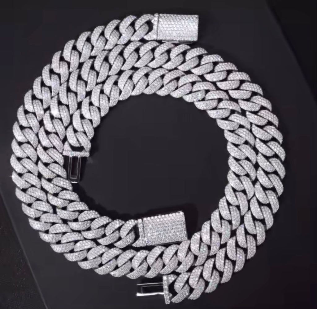 22 MM Moissanite Diamond Cuban Chain